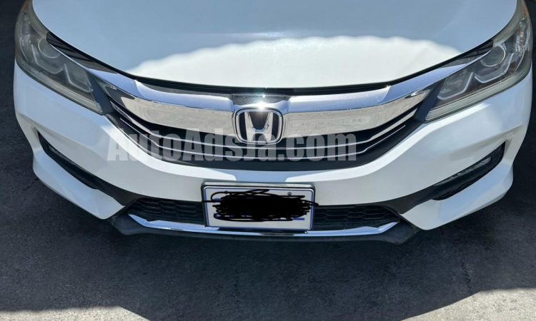 2017 Honda Accord - Buy cars for sale in Kingston/St. Andrew