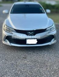 2013 Toyota Mark - Buy cars for sale in St. Catherine