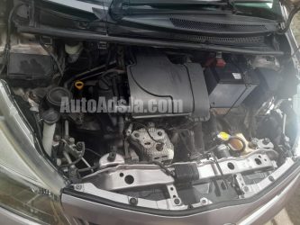 2012 Toyota Vitz - Buy cars for sale in St. Catherine