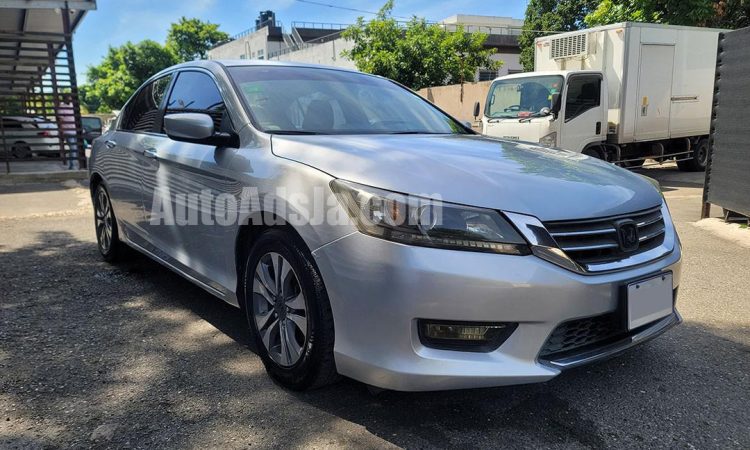 2015 Honda Accord - Buy cars for sale in Kingston/St. Andrew