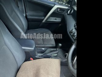 2014 Toyota Rav4 - Buy cars for sale in Kingston/St. Andrew