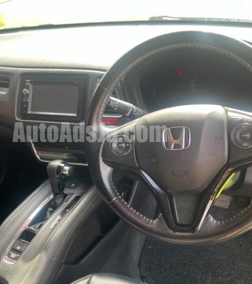 2016 Honda Vezel - Buy cars for sale in St. Catherine