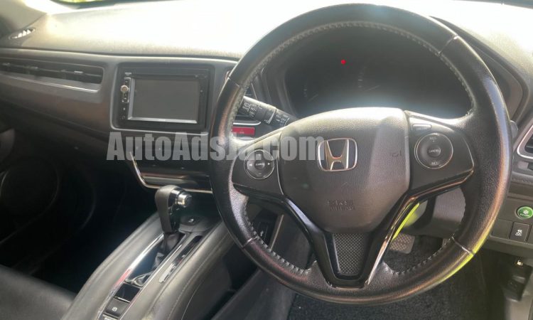 2016 Honda Vezel - Buy cars for sale in St. Catherine