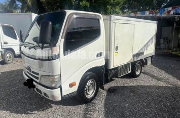 2013 Toyota Toyoace - Buy cars for sale in St. Catherine