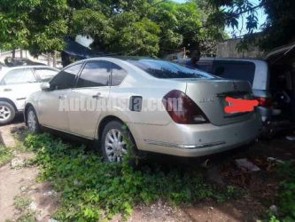 2006 Nissan Cefiro - Buy cars for sale in Kingston/St. Andrew