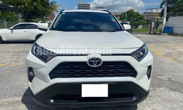 2022 Toyota RAV4 - Buy cars for sale in Kingston/St. Andrew