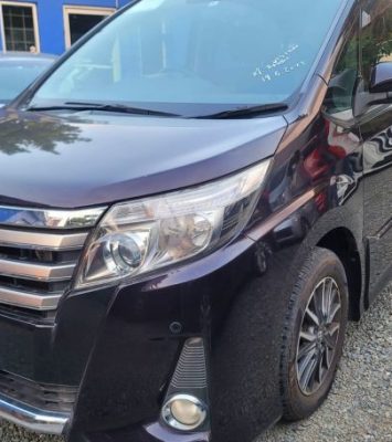 2014 Toyota Noah Si - Buy cars for sale in Kingston/St. Andrew
