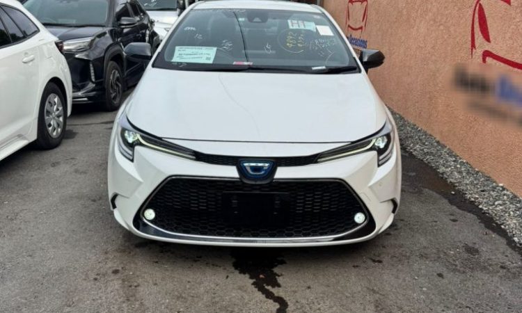 2020 Toyota Corolla (KM0213953) - Buy cars for sale in Kingston/St. Andrew
