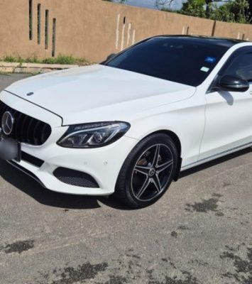 2017 Mercedes-Benz C300 4Matic (KM0213971) - Buy cars for sale in Kingston/St. Andrew