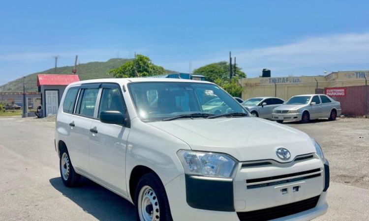 2020 Toyota Probox (KM0213982) - Buy cars for sale in Kingston/St. Andrew