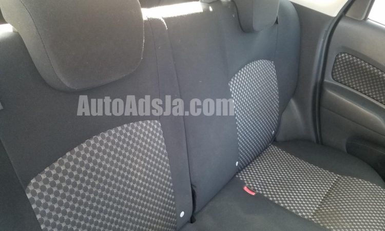 2012 Nissan Note - Buy cars for sale in St. Catherine