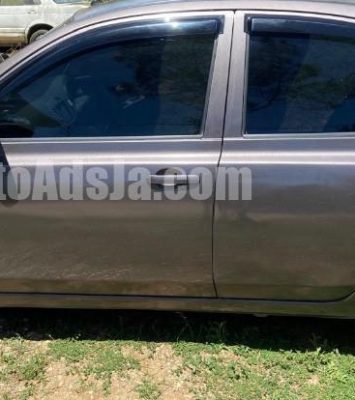 2005 Nissan March - Buy cars for sale in St. Catherine