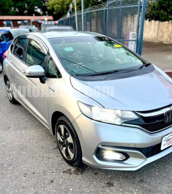 2019 Honda Fit - Buy cars for sale in Kingston/St. Andrew
