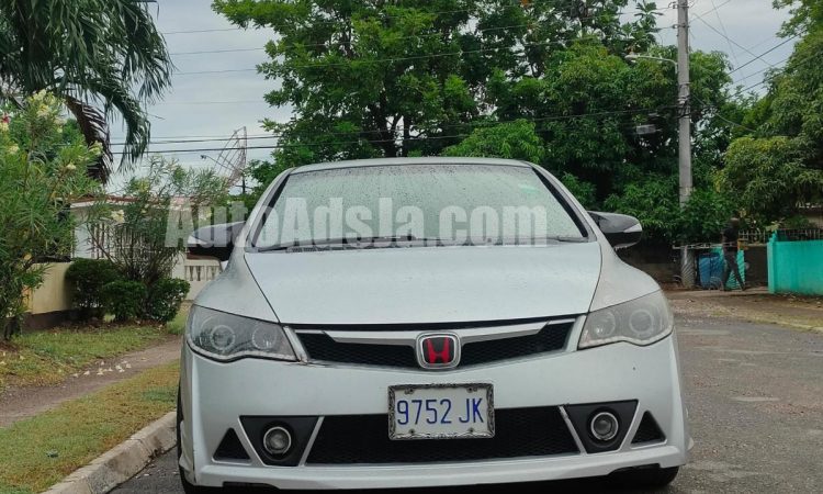 2011 Honda Civic - Buy cars for sale in Clarendon