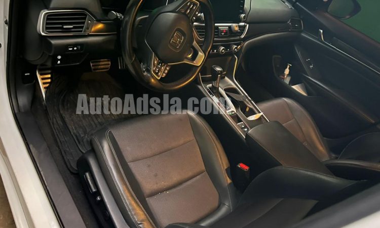 2018 Honda Accord - Buy cars for sale in St. Catherine