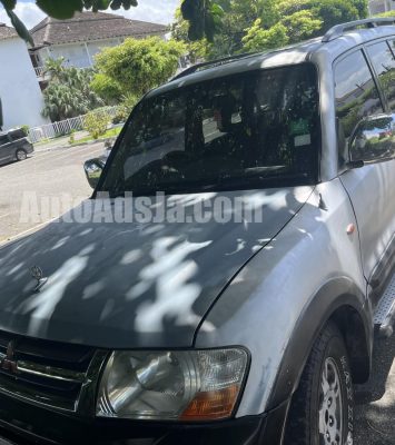 2002 Mitsubishi Pajero - Buy cars for sale in Kingston/St. Andrew