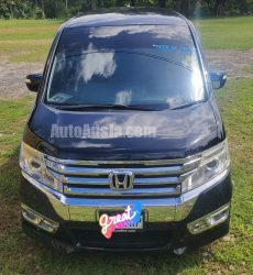 2013 Honda StepWagon - Buy cars for sale in St. Catherine