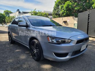 2012 Mitsubishi Galant - Buy cars for sale in Kingston/St. Andrew
