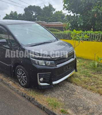 2014 Toyota Voxy - Buy cars for sale in Kingston/St. Andrew
