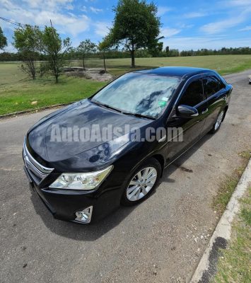2012 Toyota Camry - Buy cars for sale in St. Catherine
