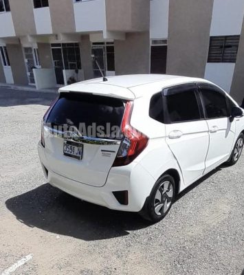 2015 Honda Fit - Buy cars for sale in Kingston/St. Andrew