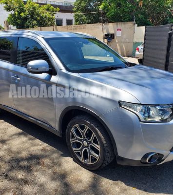 2015 Mitsubishi Outlander - Buy cars for sale in Kingston/St. Andrew
