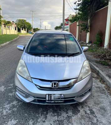 2015 Honda Fit - Buy cars for sale in St. James