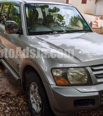 2001 Mitsubishi Pajero - Buy cars for sale in Kingston/St. Andrew