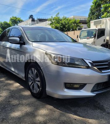 2015 Honda Accord - Buy cars for sale in Kingston/St. Andrew