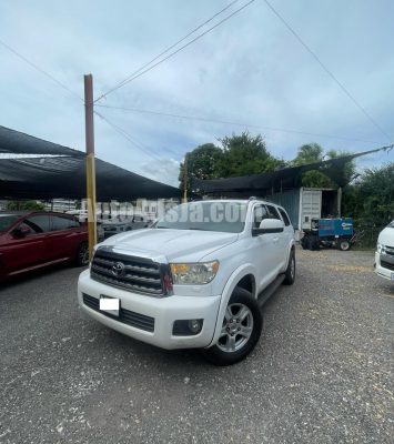 2013 Toyota Sequoia - Buy cars for sale in Kingston/St. Andrew