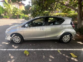 2017 Toyota Aqua - Buy cars for sale in St. James