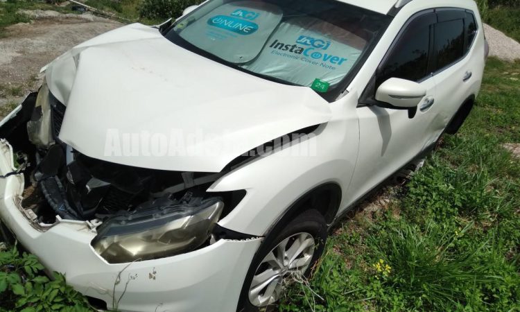 2014 Nissan Xtrail - Buy cars for sale in Trelawny