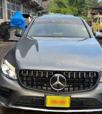 2017 Mercedes-Benz GLC 250 4Matic AMG (KM0213944) - Buy cars for sale in Kingston/St. Andrew