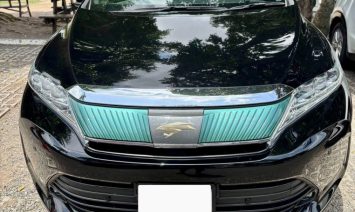 2019 Toyota Harrier Premium (KM0213966) - Buy cars for sale in Kingston/St. Andrew