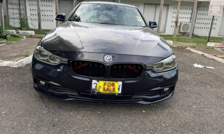 2016 BMW 320i Luxury Package (KM0214068) - Buy cars for sale in Kingston/St. Andrew