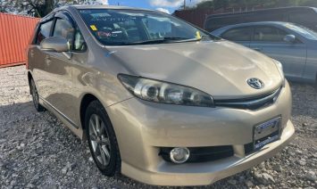 2015 Toyota Wish (KM0214085) - Buy cars for sale in Kingston/St. Andrew