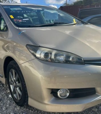 2015 Toyota Wish (KM0214085) - Buy cars for sale in Kingston/St. Andrew