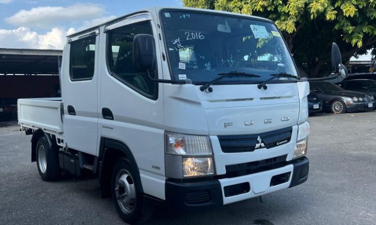 2016 Mitsubishi Canter (KM0214090) - Buy cars for sale in Kingston/St. Andrew