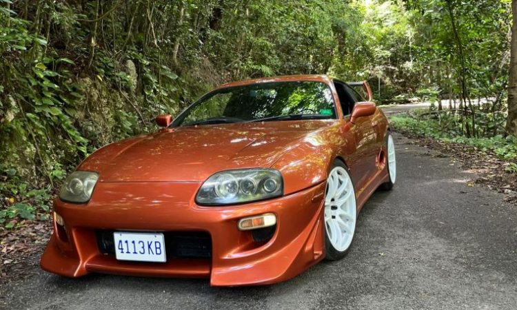 1996 Toyota Supra SZR (KM0215027) - Buy cars for sale in Kingston/St. Andrew