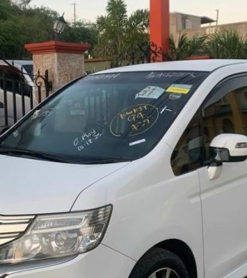 2015 Honda Stepwagon Spada (KM0215029) - Buy cars for sale in Kingston/St. Andrew