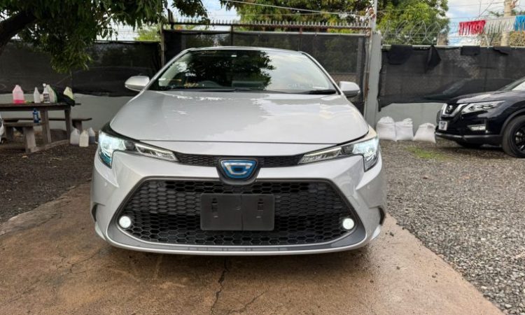 2020 Toyota Corolla Touring (KM0215040) - Buy cars for sale in Kingston/St. Andrew