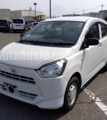 2019 Daihatsu mira - Buy cars for sale in St. Catherine