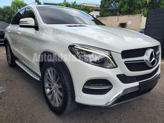2016 Mercedes-Benz Benz - Buy cars for sale in Kingston/St. Andrew