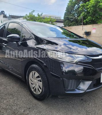 2017 Honda FIT - Buy cars for sale in Kingston/St. Andrew