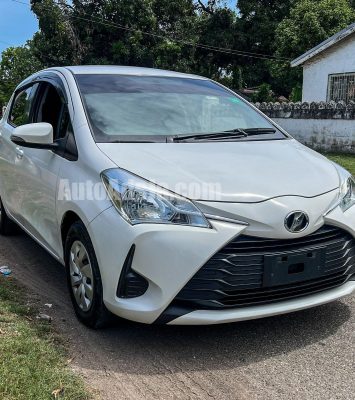 2017 Toyota Vitz - Buy cars for sale in Kingston/St. Andrew