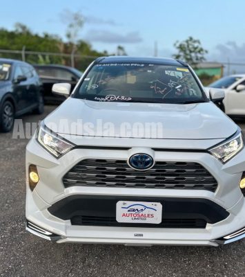 2019 Toyota Rav4 - Buy cars for sale in Kingston/St. Andrew