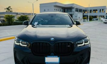 2023 BMW X4 M40i (KM0213942) - Buy cars for sale in Kingston/St. Andrew