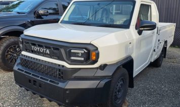 2024 Toyota Hilux Champ (KM0214005) - Buy cars for sale in Kingston/St. Andrew