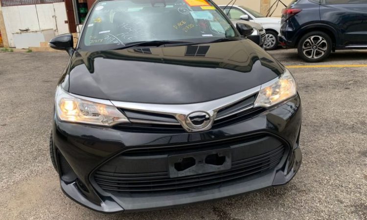 2019 Toyota Corolla Axio (KM0214027) - Buy cars for sale in Kingston/St. Andrew