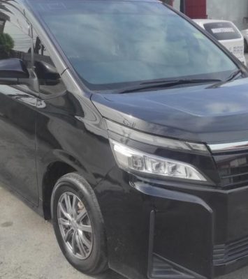 2018 Toyota Voxy (KM0214052) - Buy cars for sale in Kingston/St. Andrew